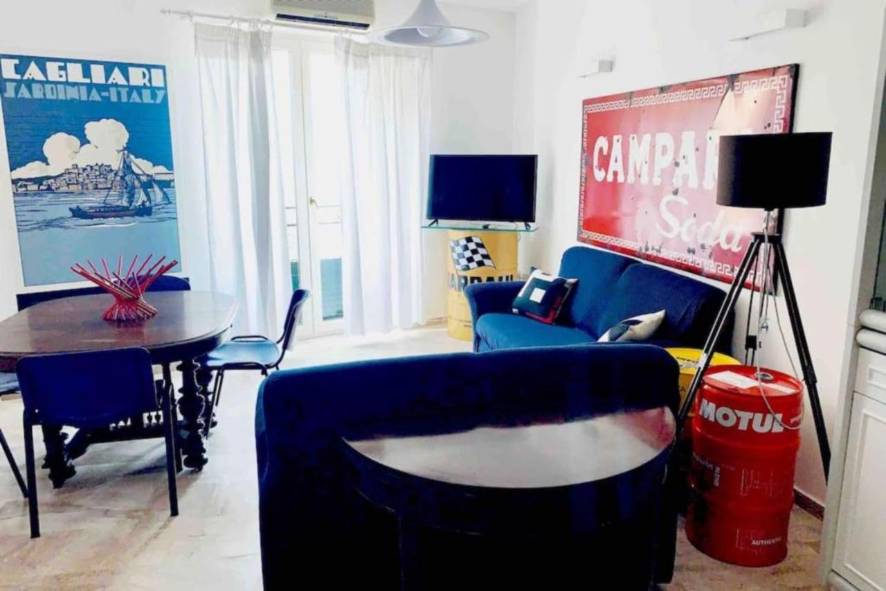 Appartamento Cagliari Centro Con Vista Sul Porto Buitenkant foto