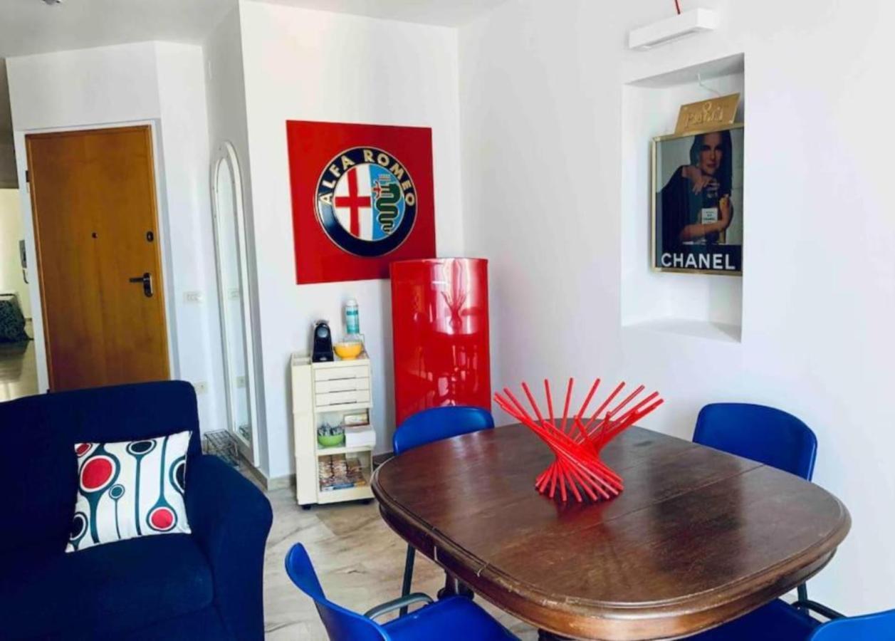 Appartamento Cagliari Centro Con Vista Sul Porto Buitenkant foto
