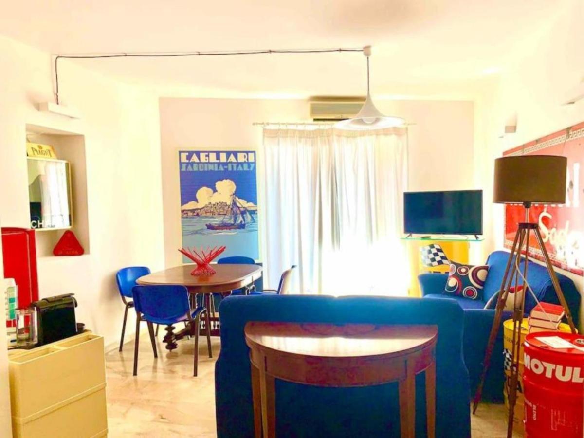 Appartamento Cagliari Centro Con Vista Sul Porto Buitenkant foto